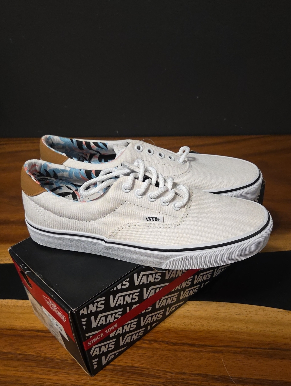 Vans White Canvas Sneakers with Tan Heel Accent Women's 10 men's 8.5 NWT